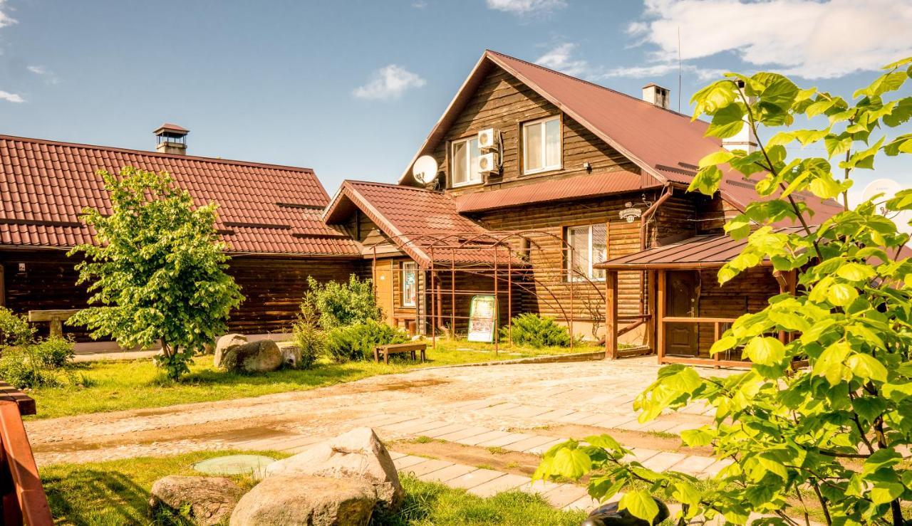 Hotel Usadba Belovezhskoye Pomestye Kamenjuki Exterior foto
